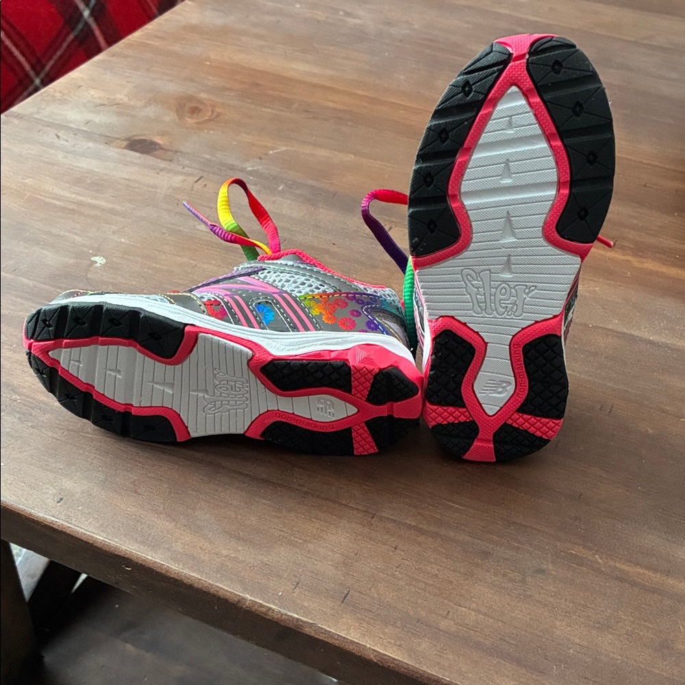 New Balance Kids' Sneakers with Rainbow Laces - Picture 2 of 6